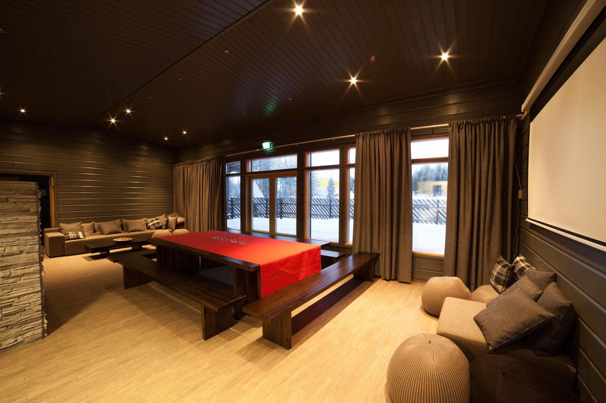 Hotelli Suomutunturi ภายนอก รูปภาพ
